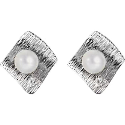 Pendientes de perlas de agua dulce genuinas con ondas de agua