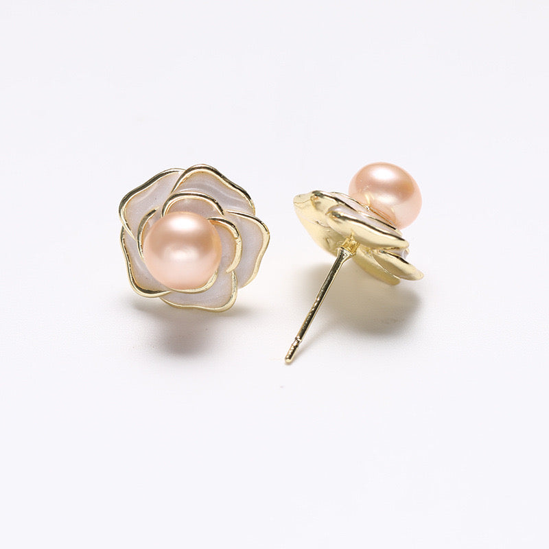 Boucles d'oreilles en perles d'eau douce véritables et roses dorées S925