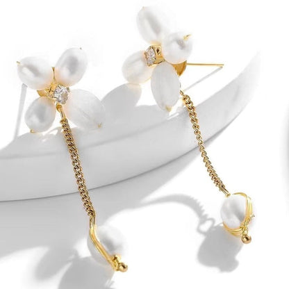 Pendientes con borlas de flores y perlas de agua dulce auténticas