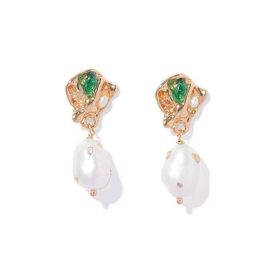 Boucles d'oreilles émeraude en perles baroques d'eau douce véritables