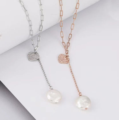 Collar de corazón de la suerte de plata maciza S925 con perla barroca auténtica