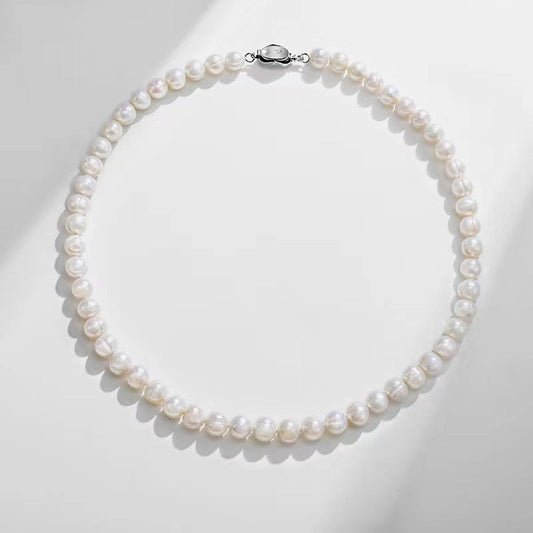 Collar Audrey de perlas de agua dulce genuinas