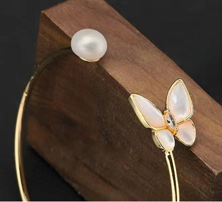 Bracelet papillon en perles baroques d'eau douce véritables (édition limitée)