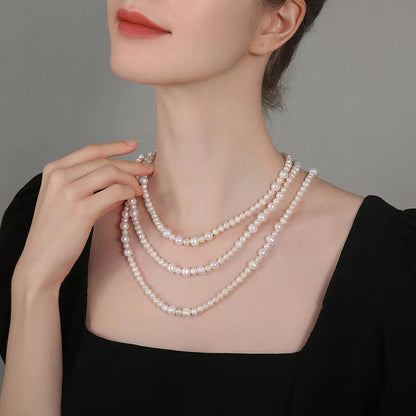 Collier Silvia en véritables perles d'eau douce