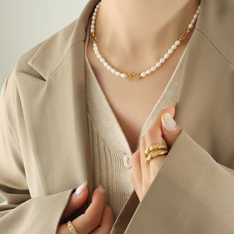 Collar de estrella fugaz de titanio con perla de agua dulce genuina