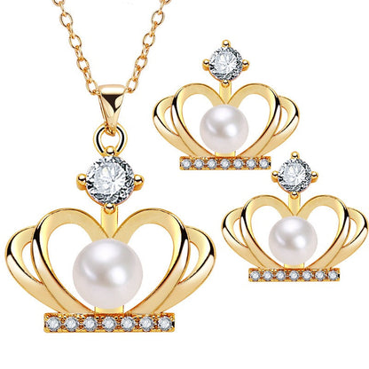 Brass Plated with 18K Gold Genuine Freshwater Pearl Crown Set - Main Product View - Elegant Pearl Jewelry by Kikyo Pearl London
