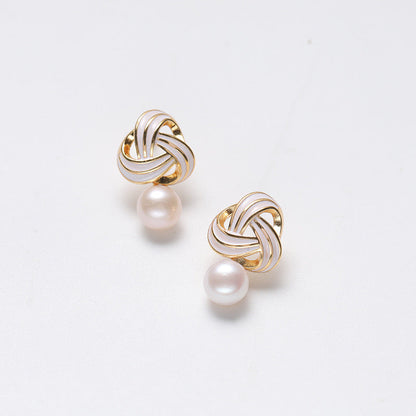 Genuine Freshwater Pearl Bliss Earrings - Lifestyle/Scale View - Elegant Pearl Jewelry by Kikyo Pearl London