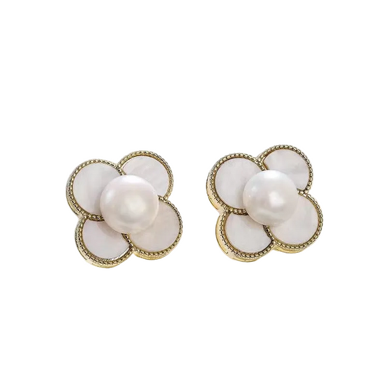 Genuine Freshwater Pearl Clover Earrings
