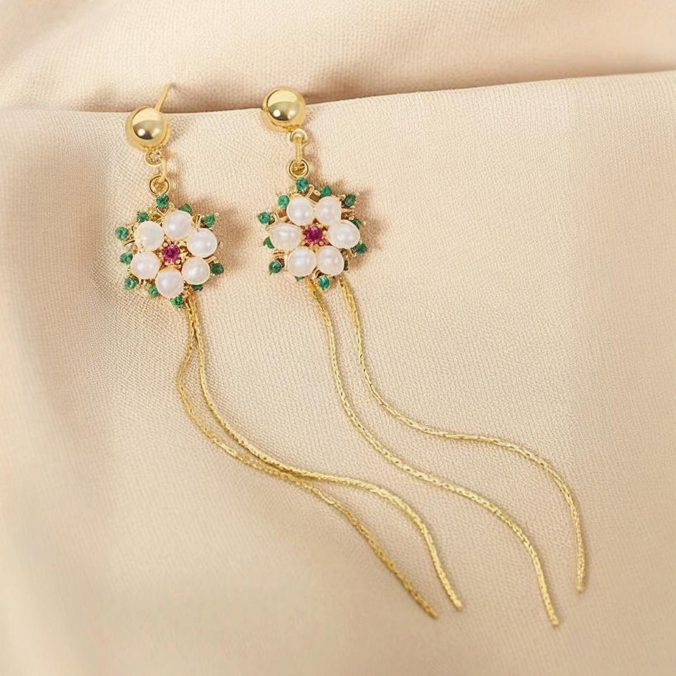 Genuine Freshwater Pearl Flower Earrings
