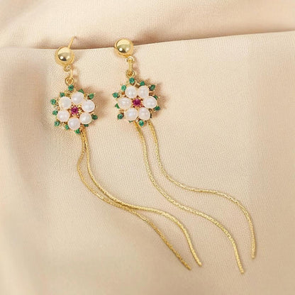 Genuine Freshwater Pearl Flower Earrings