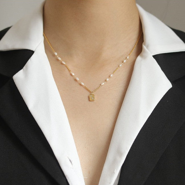 Genuine Freshwater Pearl Gold Medal Necklace
