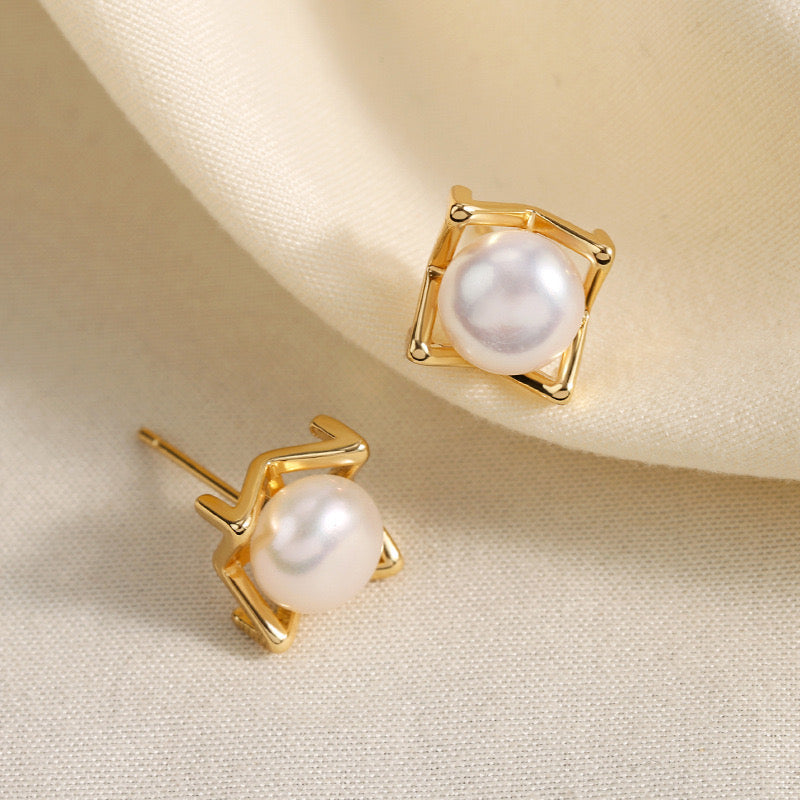 Genuine Freshwater Pearl Golden Cube Earrings