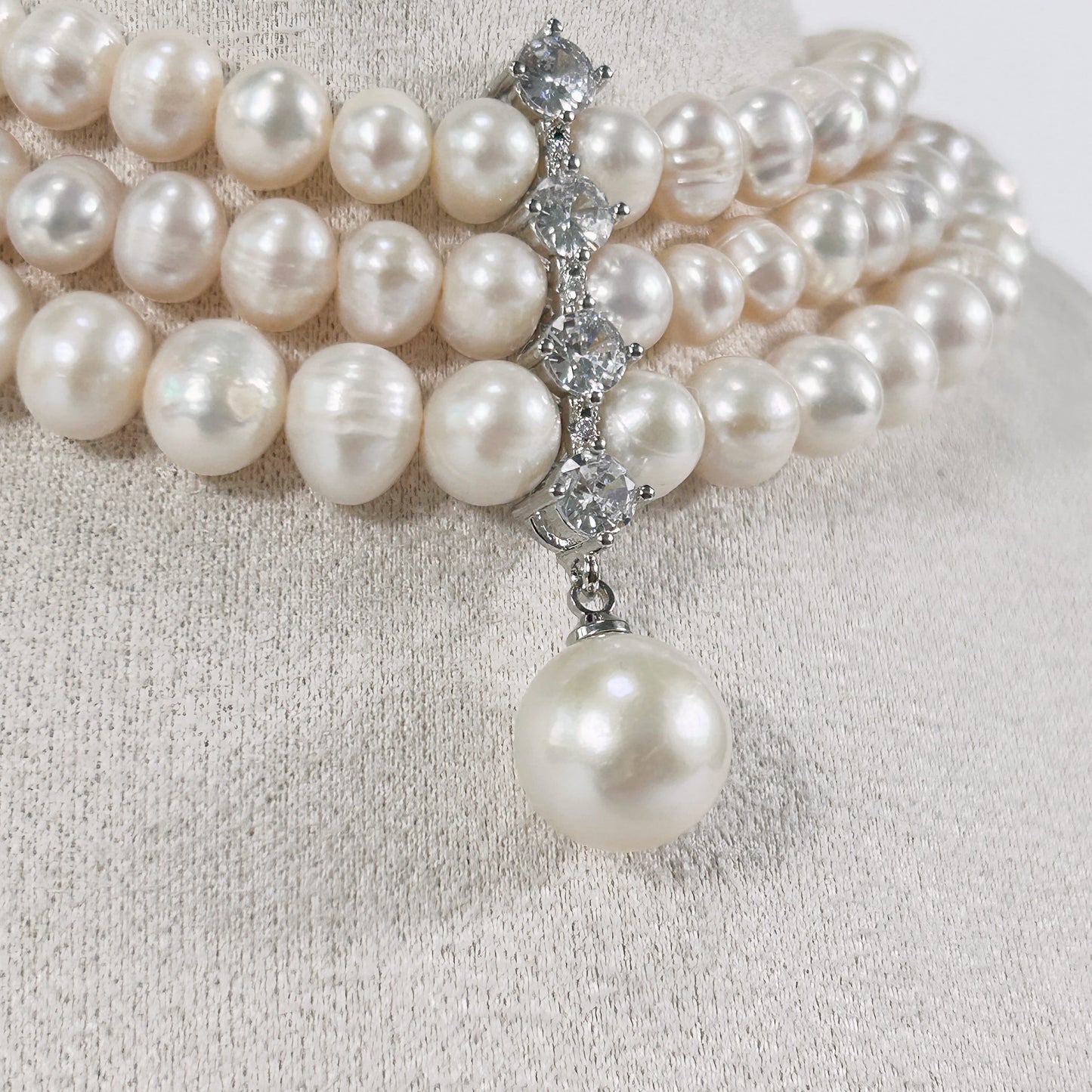 Genuine Freshwater Pearl Éblouissant Queenie Necklace