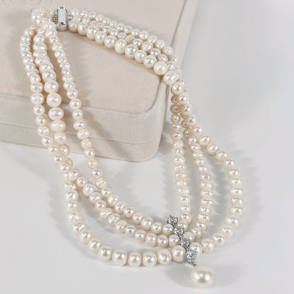 Genuine Freshwater Pearl Éblouissant Queenie Necklace