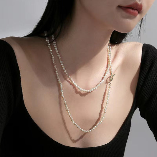 Collar Sadie de perlas de agua dulce genuinas