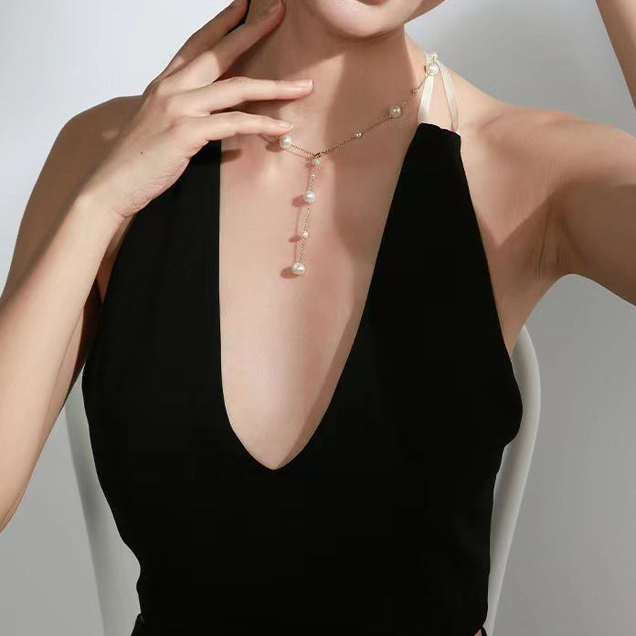 Collar de Gypsophila con perlas de agua dulce genuinas