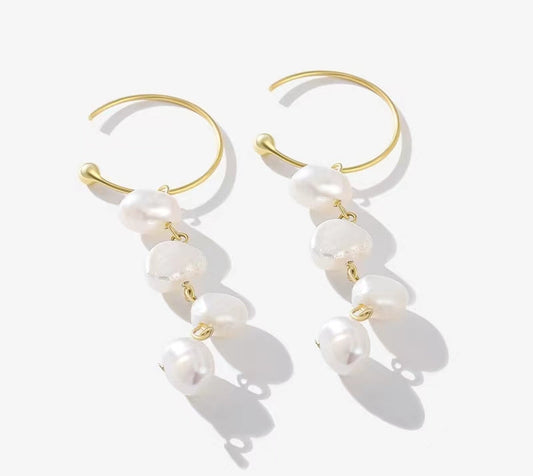 Boucles d'oreilles rosée en argent massif S925 avec véritable perle baroque