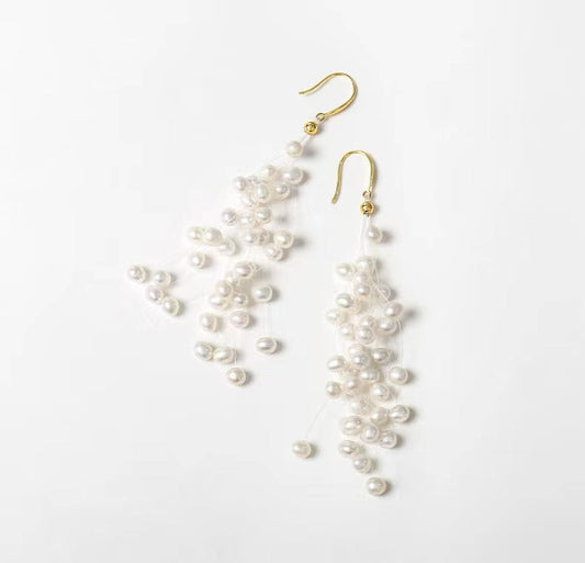 Boucles d'oreilles larmes d'ange en perles d'eau douce véritables