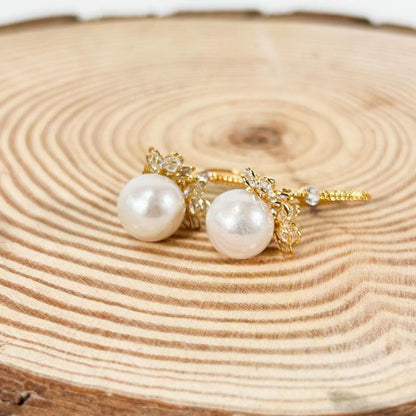Boucles d'oreilles Freesia en perles d'eau douce baroques Edison authentiques (édition limitée)
