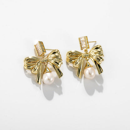 Boucles d'oreilles Happy Bow en perles d'eau douce véritables