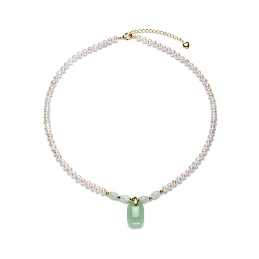 Collier en jade et perles d'eau douce véritables