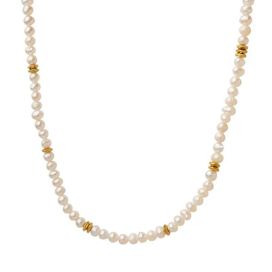 Collar de perlas de agua dulce genuinas de acero y titanio con cuentas doradas