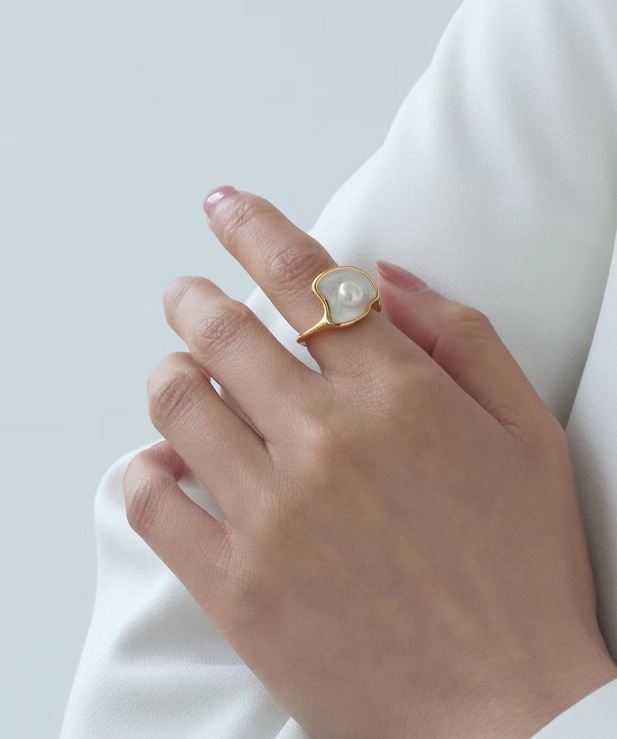 Bague en perles d'eau douce véritables